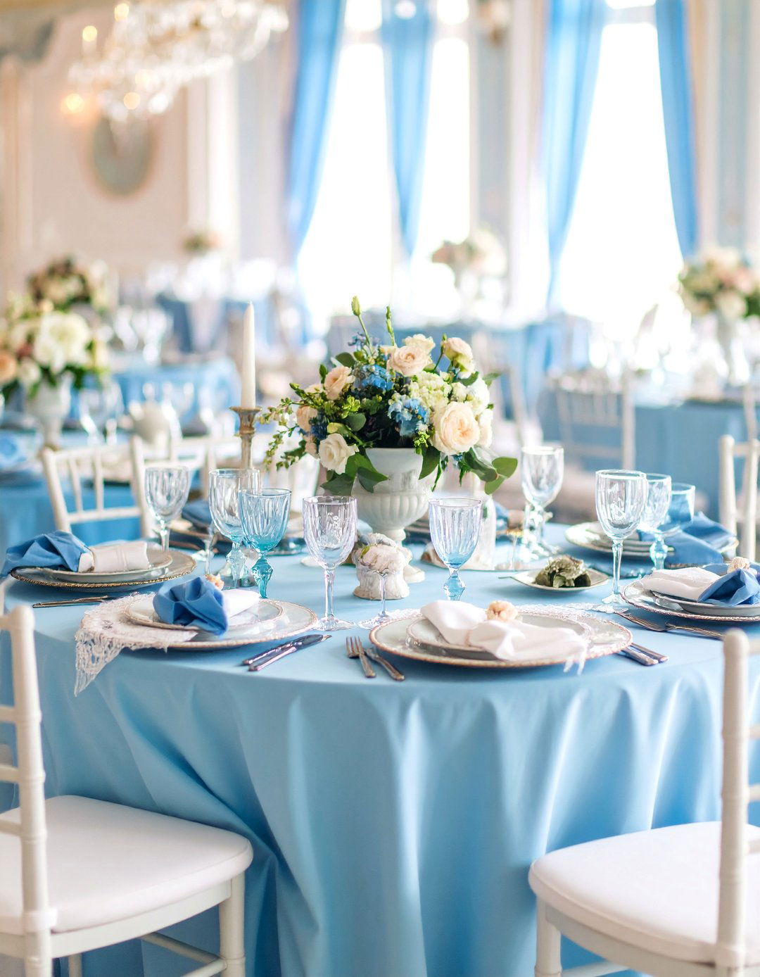 Baby Blue Vintage Shabby Chic Theme - 25 Blue Wedding Theme Ideas