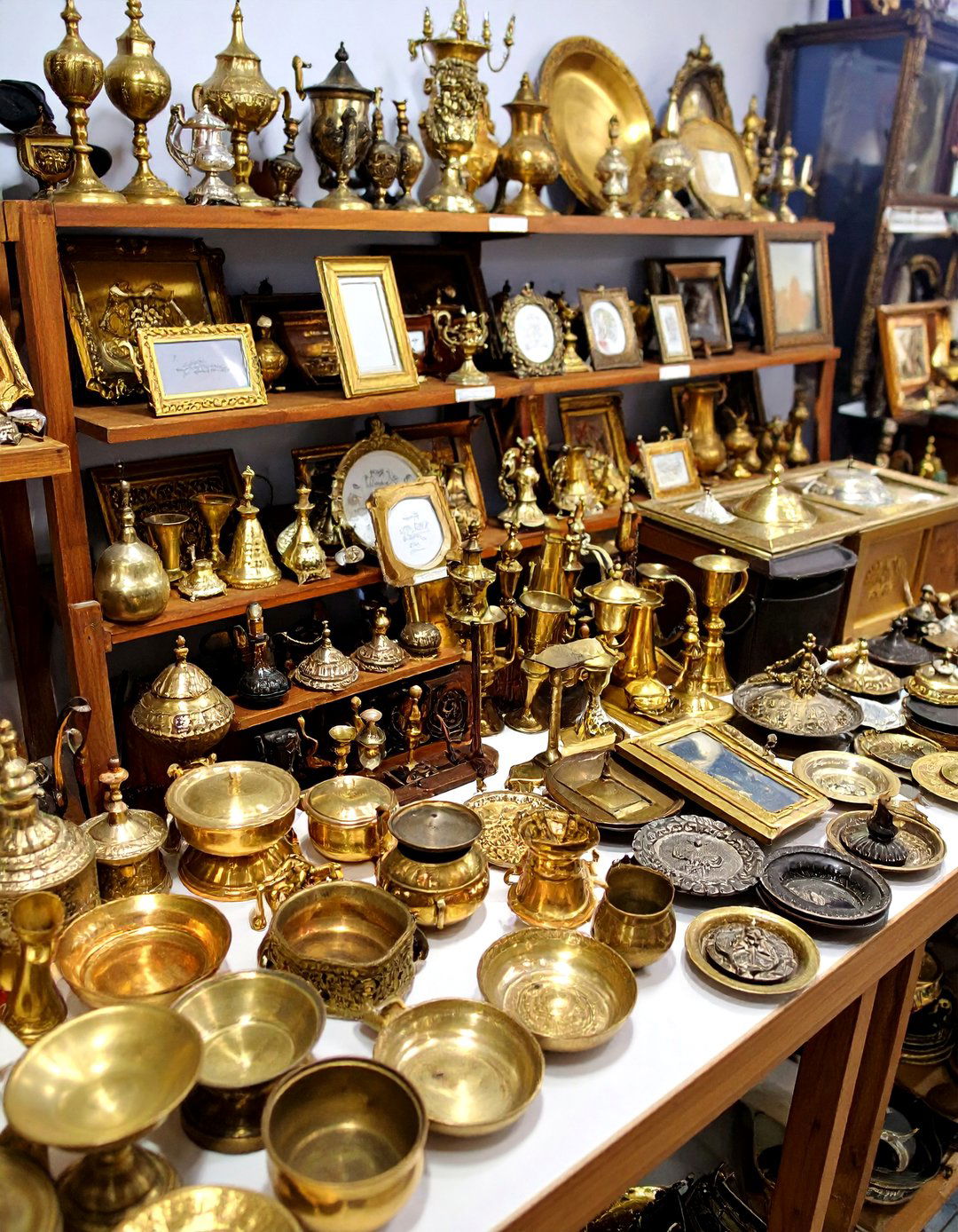Brass Antiques and Collectibles Shopping Experience - 25 21th Wedding Anniversary Ideas