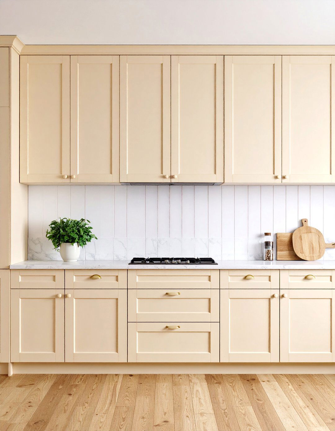 Cream Kitchen Backsplash Warmth - 25 shiplap accent wall ideas