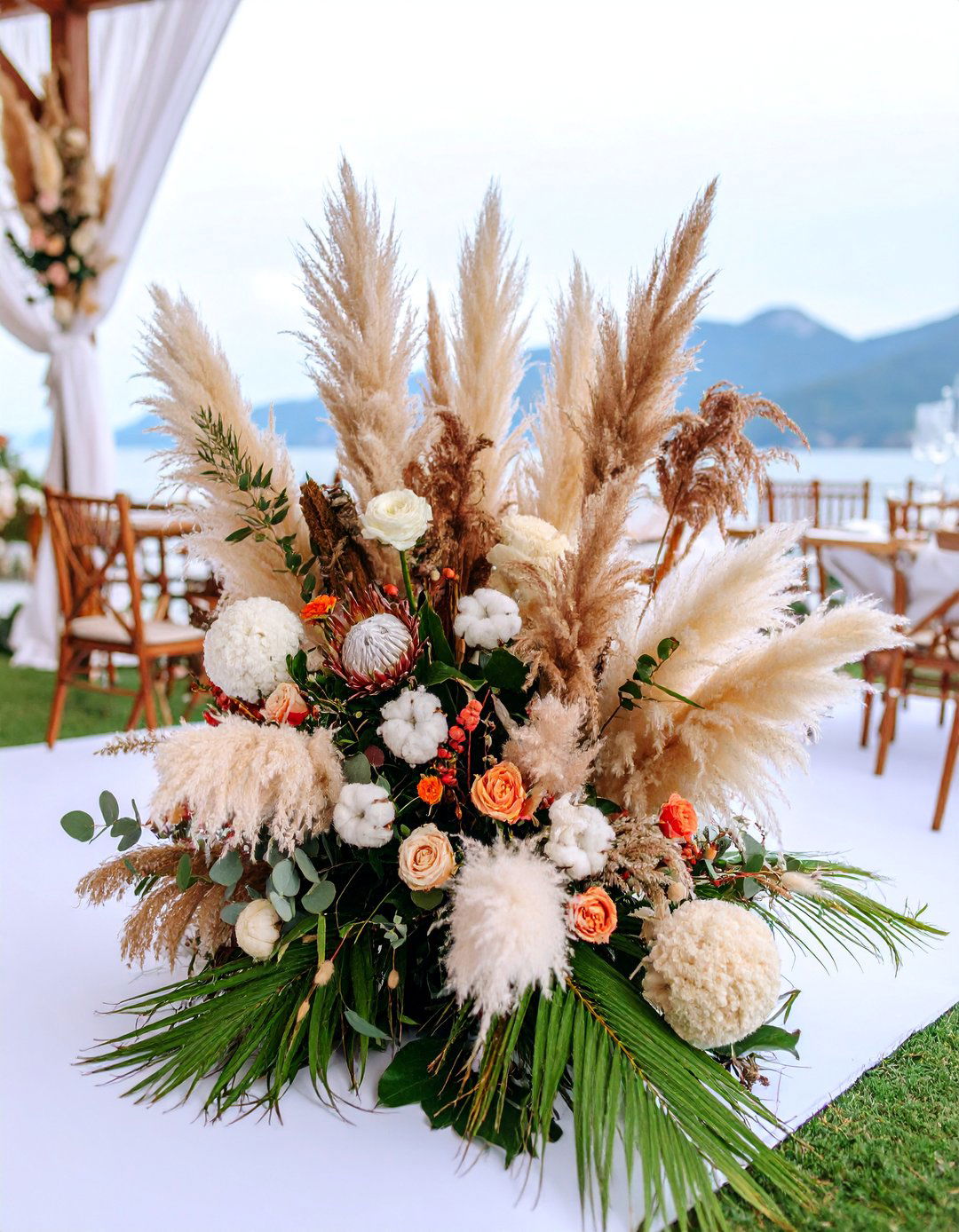 Dried Pampas Grass Boho Neutral Bouquet - 25 Wedding Bouquet Ideas