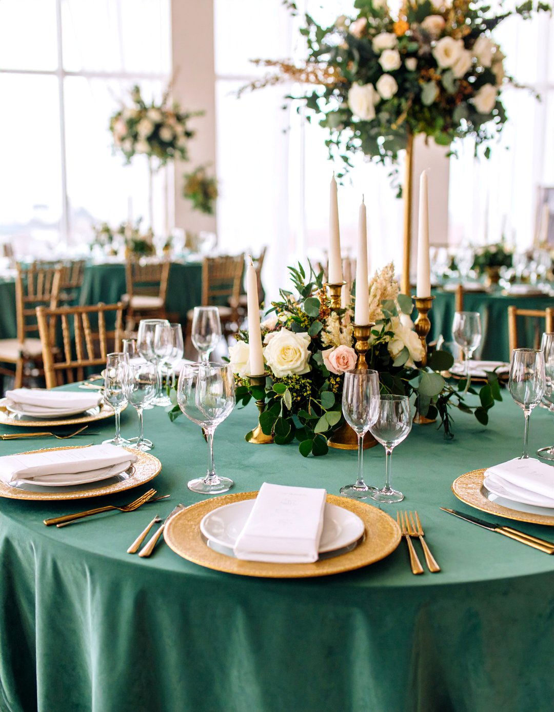 Elegant Sage Green and Gold Winter Wedding - 25 Sage Green Wedding Ideas