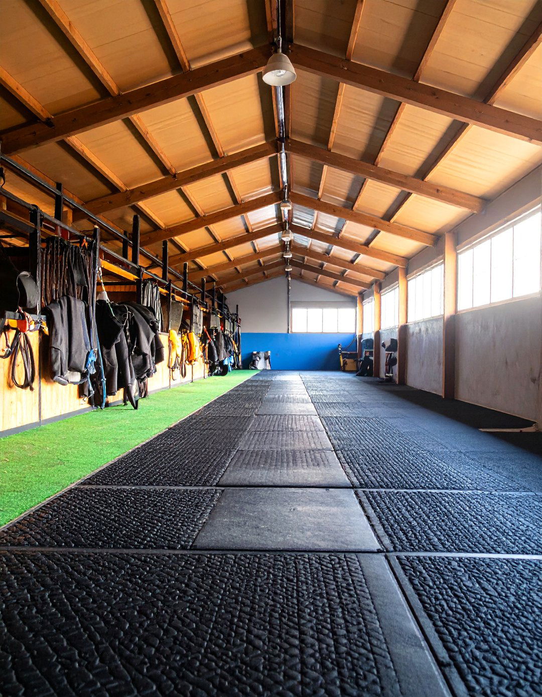 Horse Stall Mat Shed Floor for Heavy Duty Storage - 25 Shed Floor Ideas