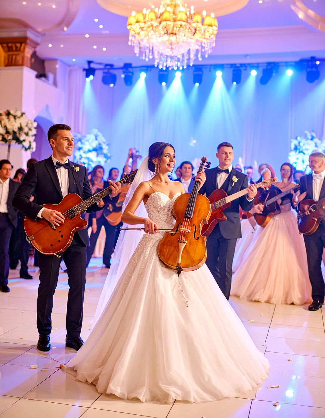 Live Band Musical Entertainment Performance - 25 Wedding Entertainment Ideas
