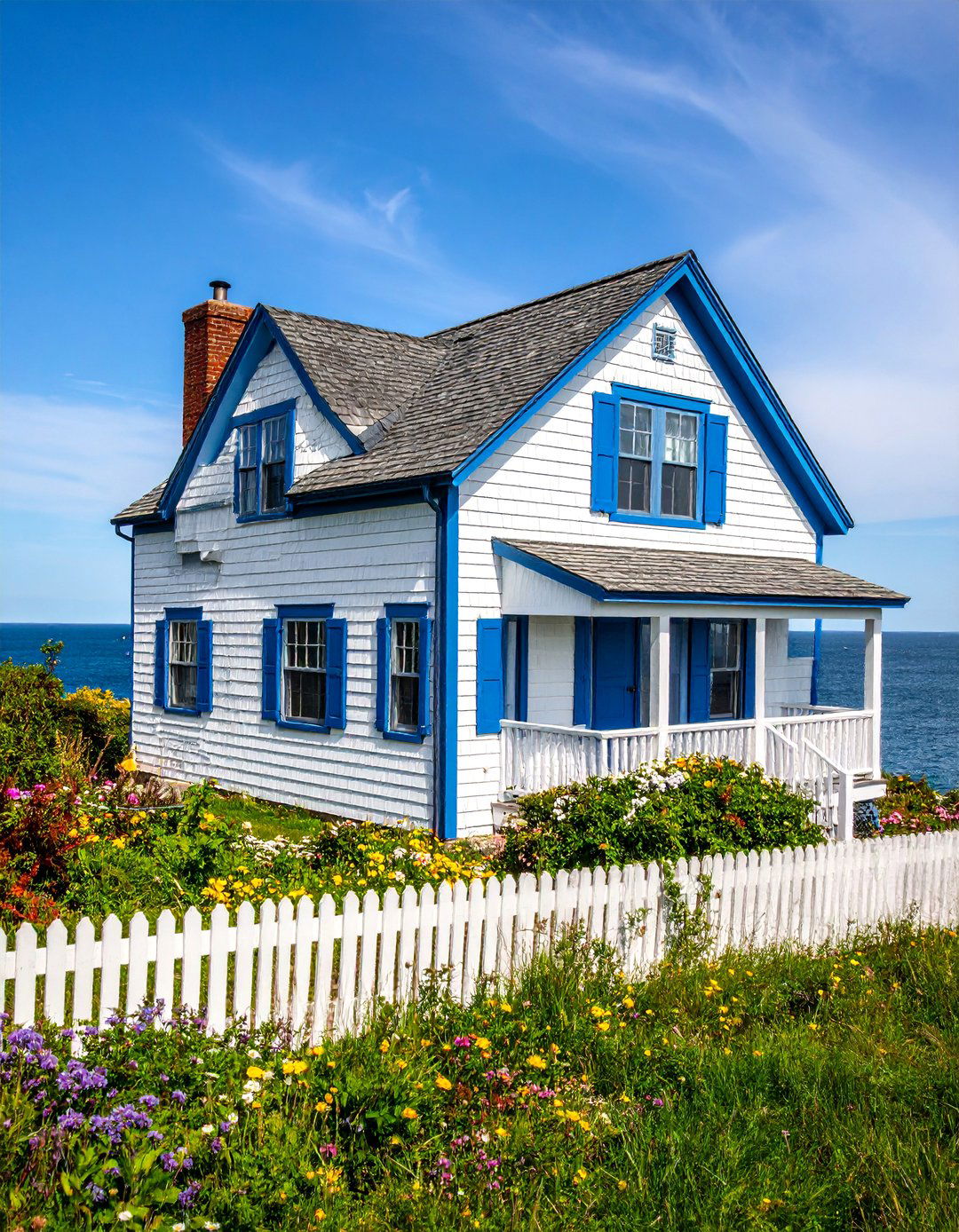 Minimalist Nautical Modern Cape Cod House with Blue White Palette - 25 Modern Cape Cod House Ideas