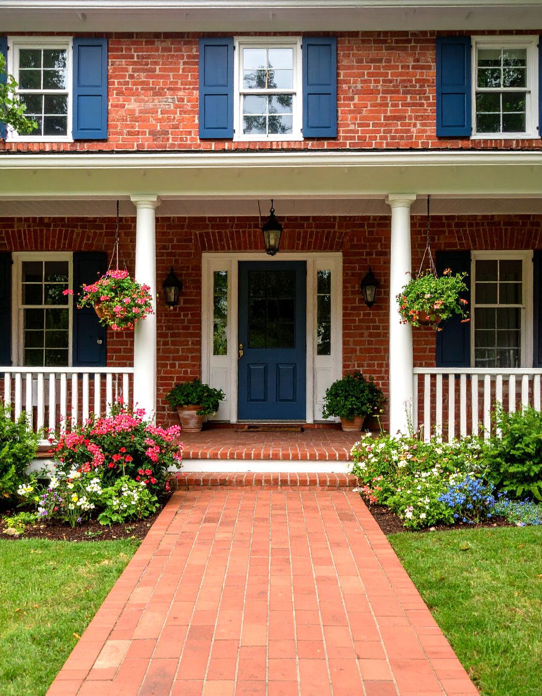 Rustic Reclaimed Brick Design - 25 Brick Porch Ideas