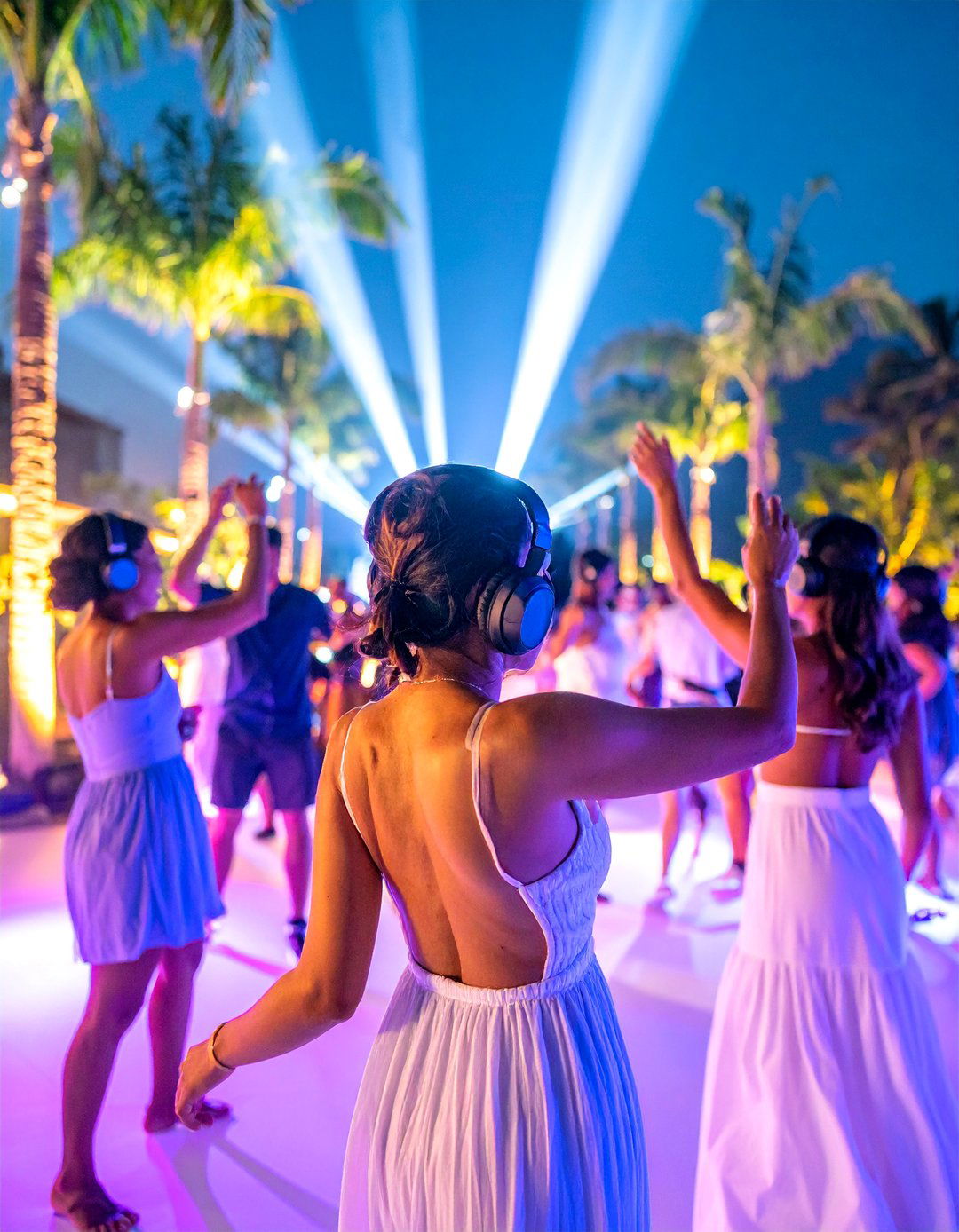 Silent Disco Dancing Experience - 25 Wedding Entertainment Ideas