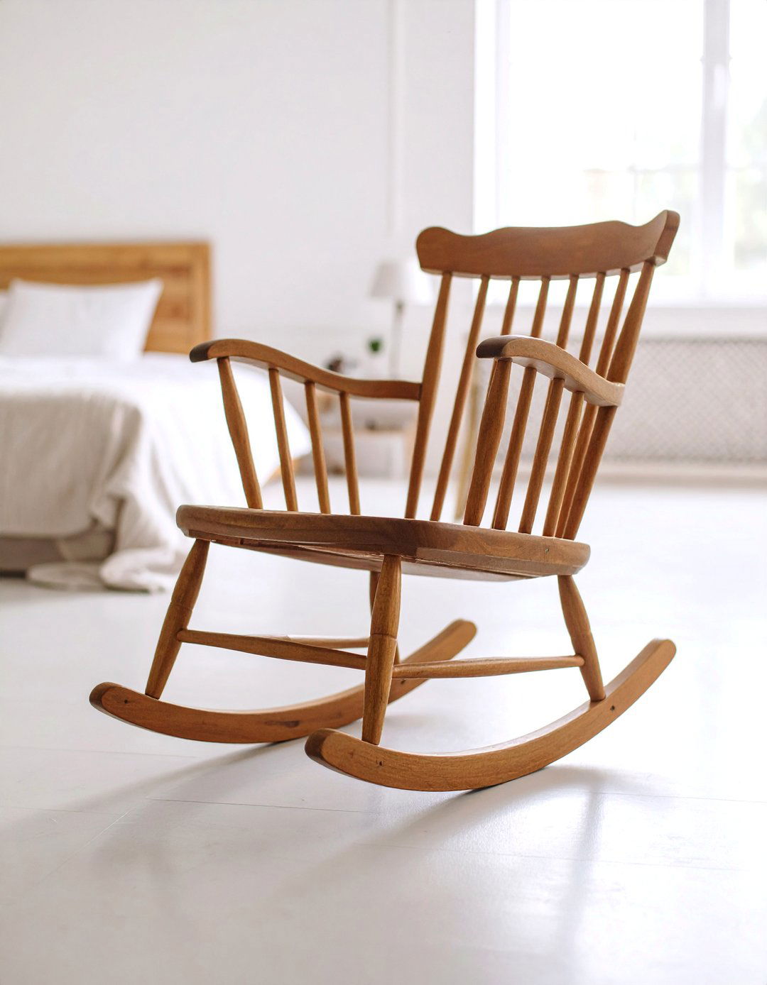 Vintage Rocking Chair - 25 Bedroom Chair Ideas