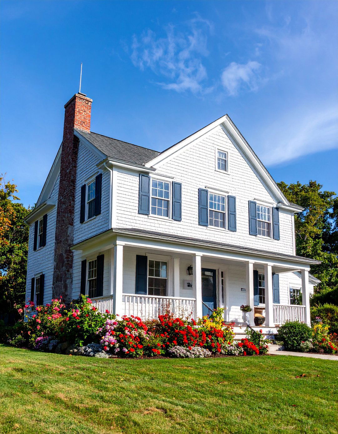 White Cape Cod Traditional - 25 White Home Exterior Ideas